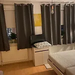 Habitación en casa particular Privatquartier Im Ortskern Von *