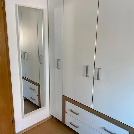 Privatquartier Im Ortskern Von Quarto em Acomodações Particulares *